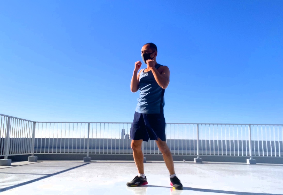 ボディコンバット,レスミルズ,レスミルズインストラクター,ボディコンバット93,ウォーミングアップ上半身,ポイント